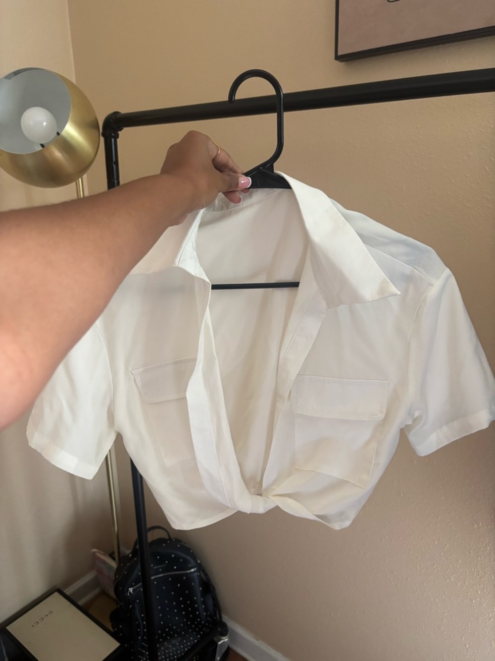 SHEIN White Short Sleeve Knot Front Crop Top